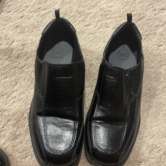Boys Black Dress Shoes - Picture 6 of 6